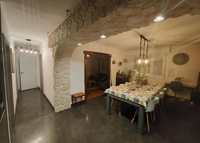 Tres Grand Appartement De 76M2 A Strasbourg