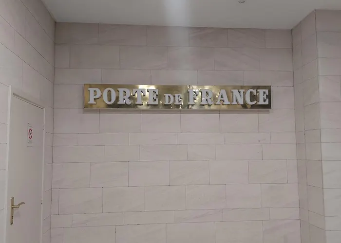Porte De France