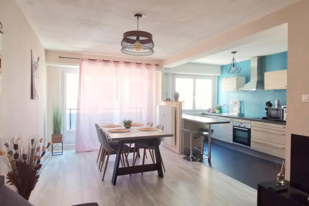 Appartement F2 cosy proche centre Appartement Strasbourg