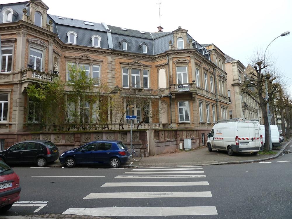 Adonis 3* Straatsburg