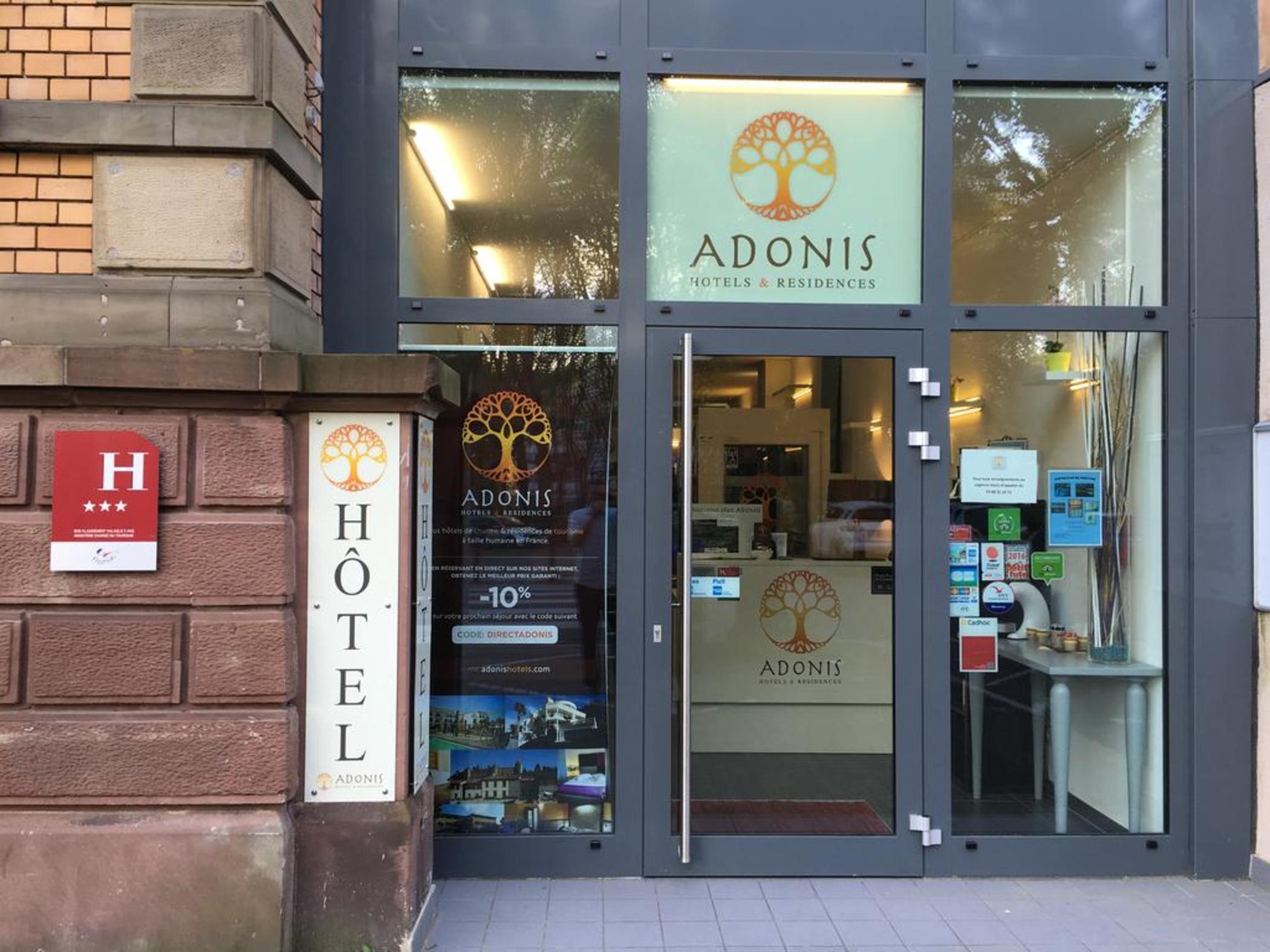 Adonis 3*