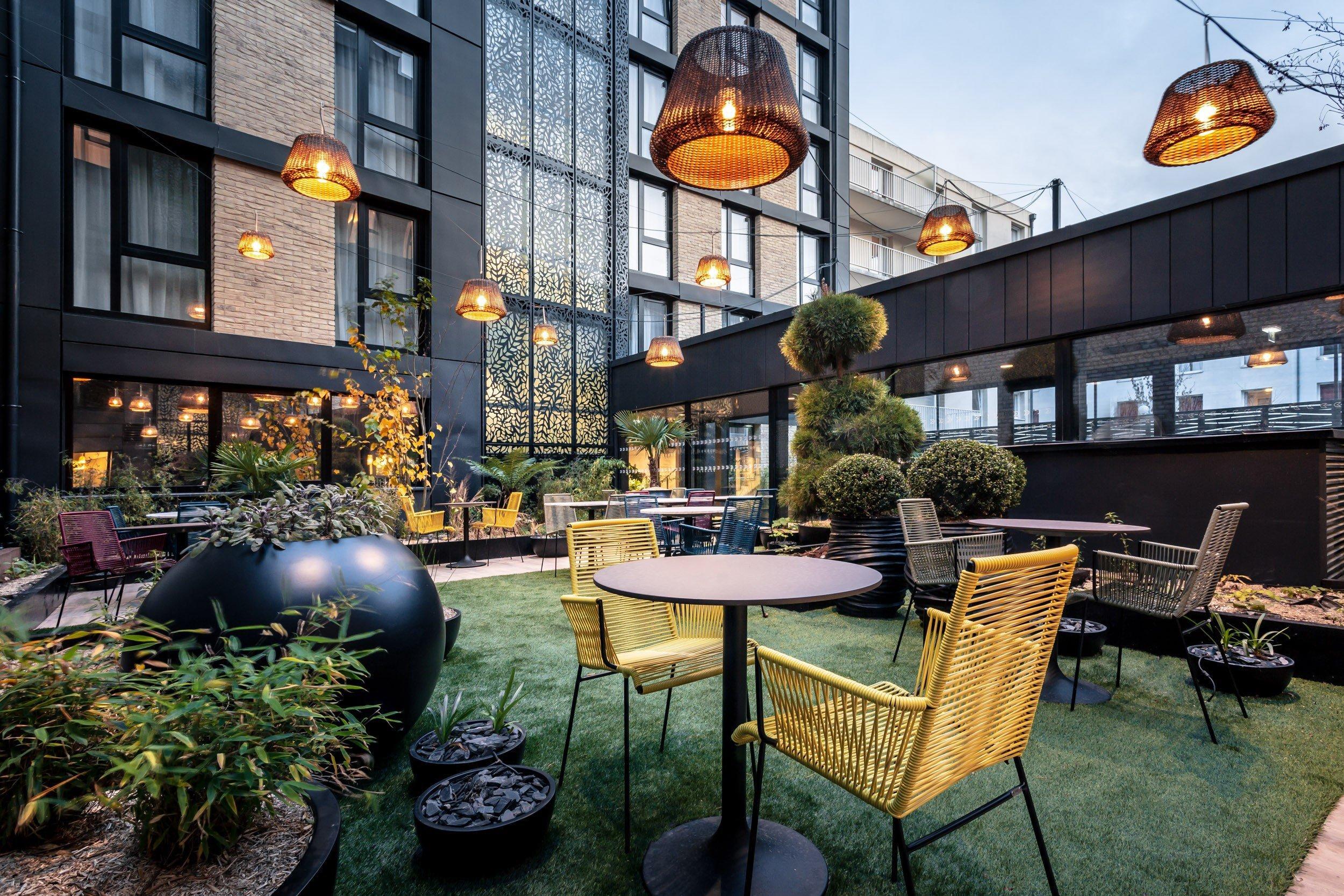Hotel Voco Centre - The Garden By Ihg