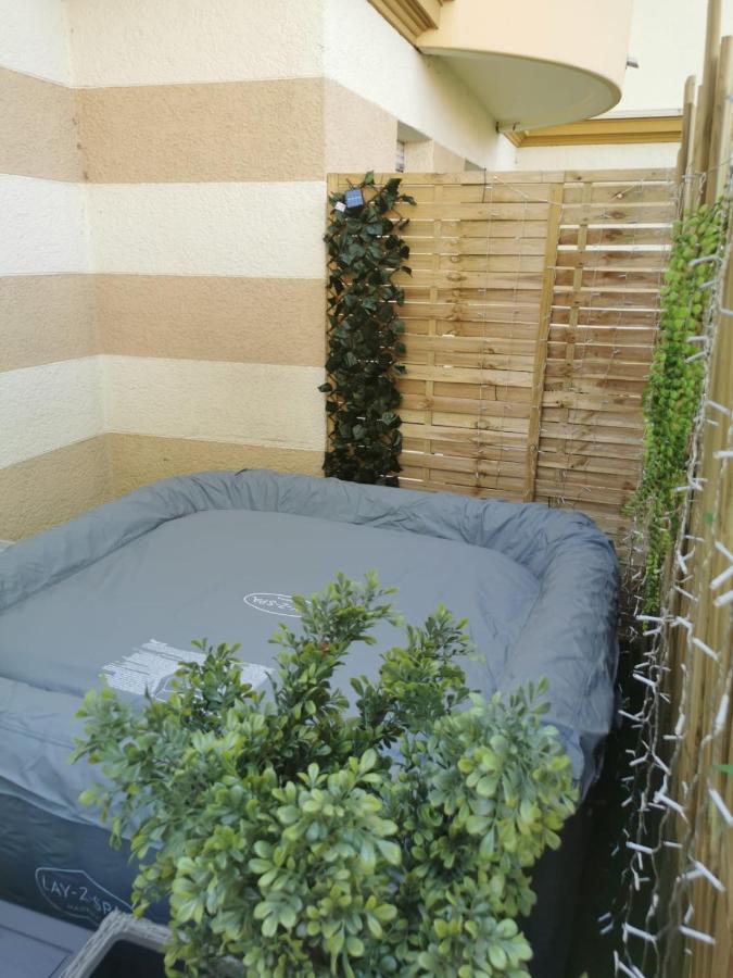 Les Cèdres - Terrasse&jardin - Wifi - Stationnement Gratuit * Strasbourg