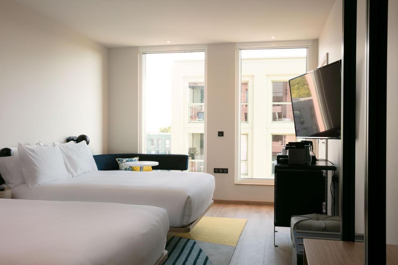 Aloft Etoile