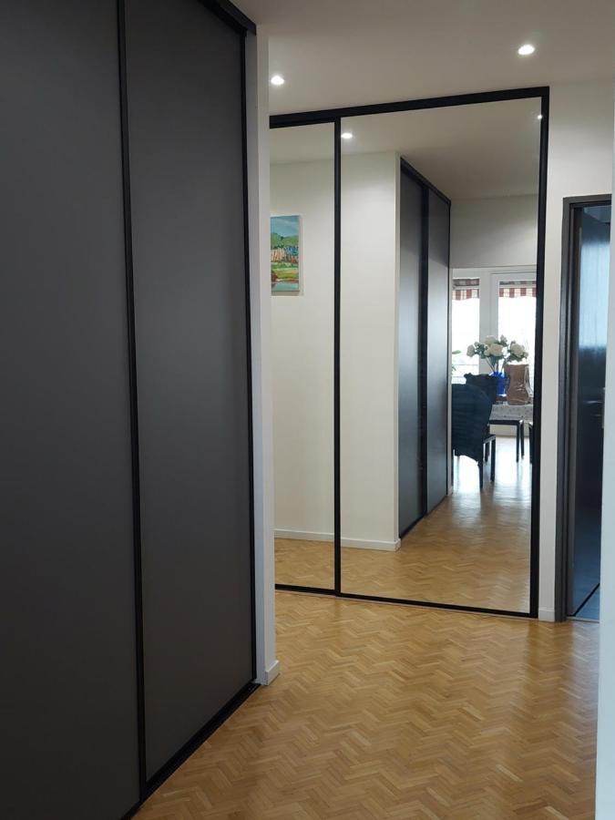 Appartement Porte De France