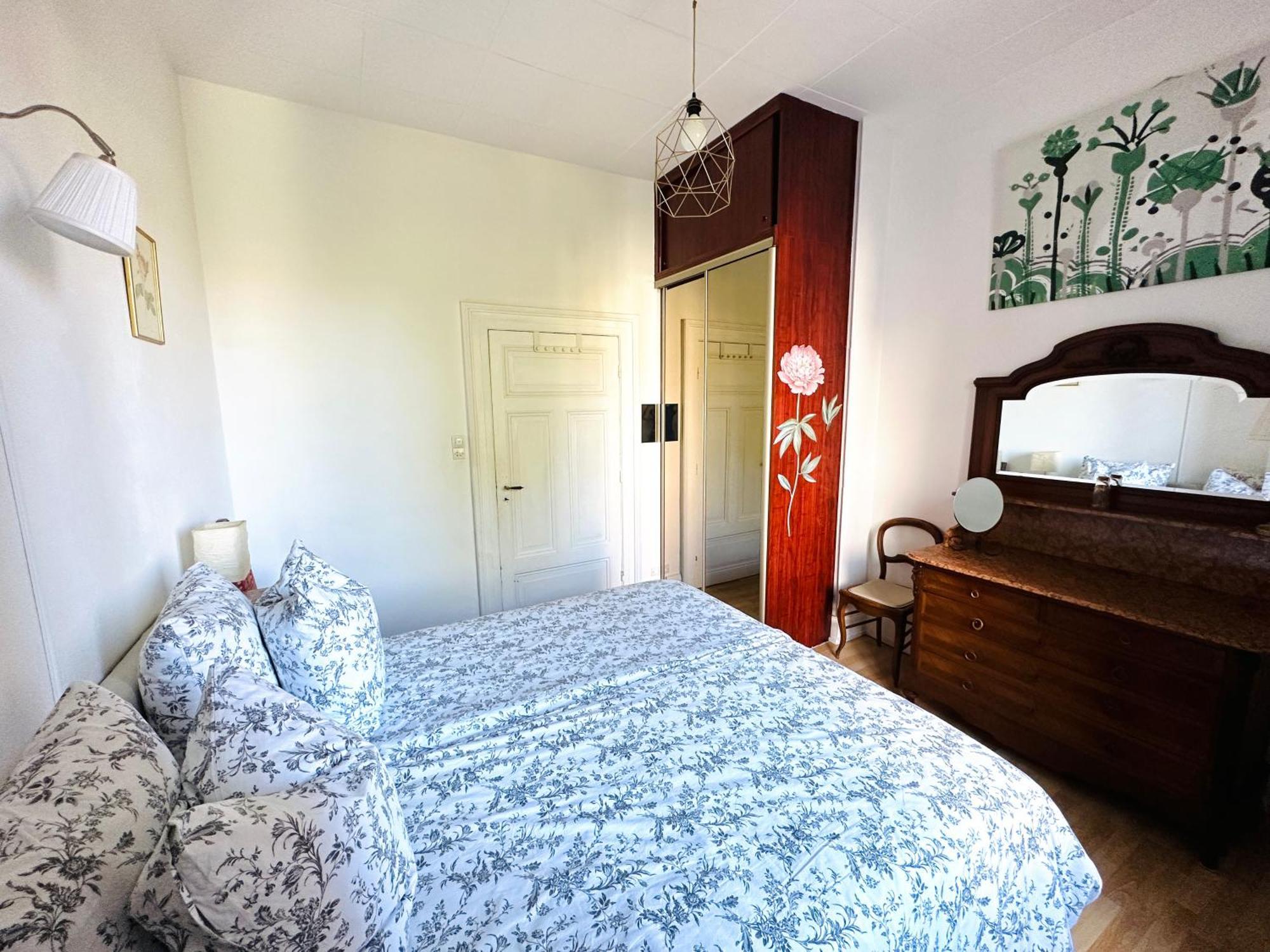 4 Etoiles Magnifique Neustadt - Spacieux, & Elegant Avec Balcon Et Belle Vue Straßburg