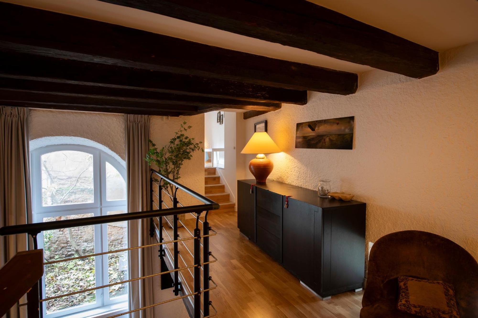 La Petite Cour - Atypique, Calme Et Cozy Apartment Straßburg