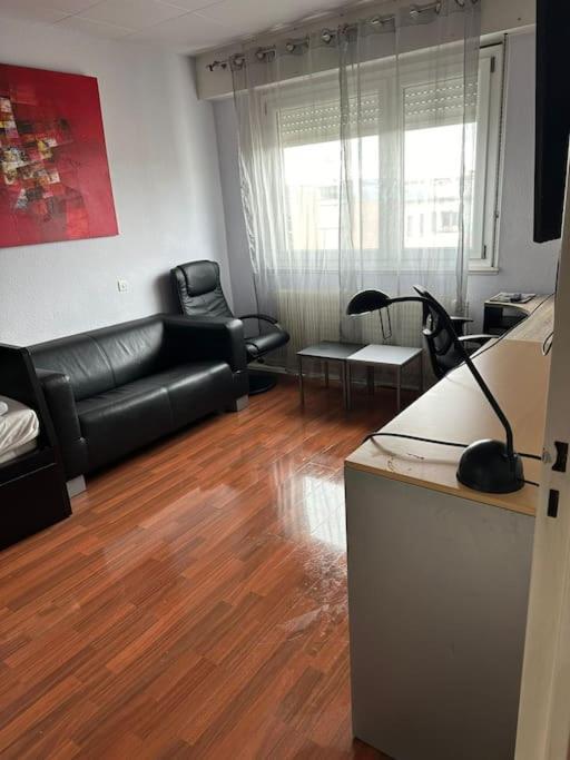 Cozy In Apartment
