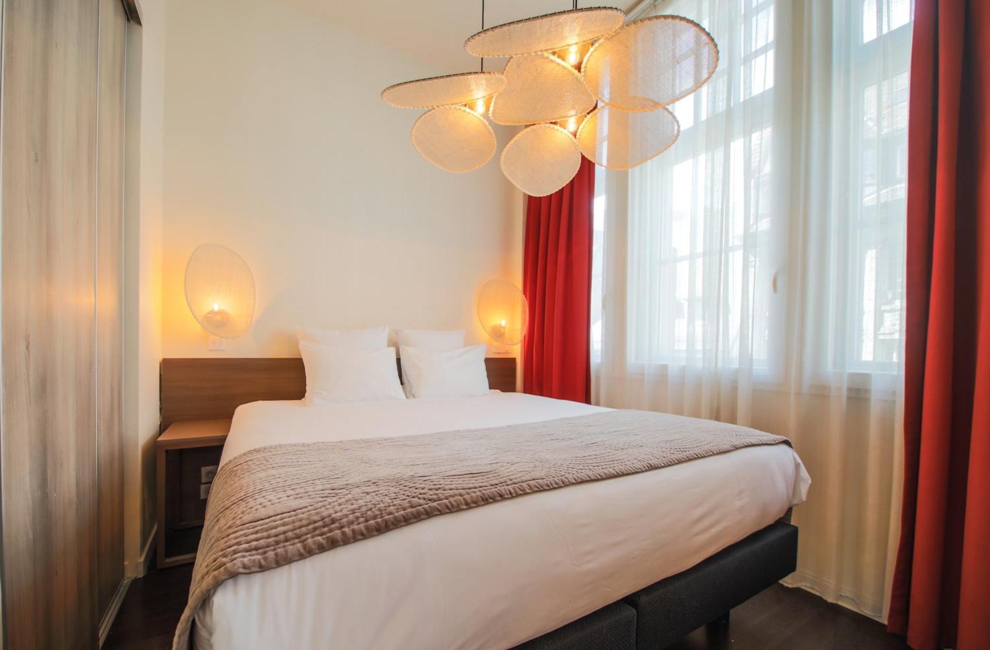 Adagio Place Kleber Aparthotel 4*
