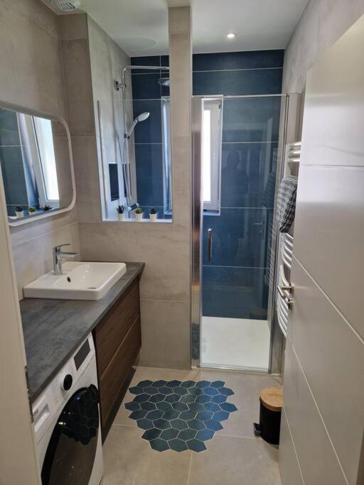 Grand T4 90M2 Climatise 3 Chambres 2 Sdb Wifi Tram 5Min Du Centre Apartment *