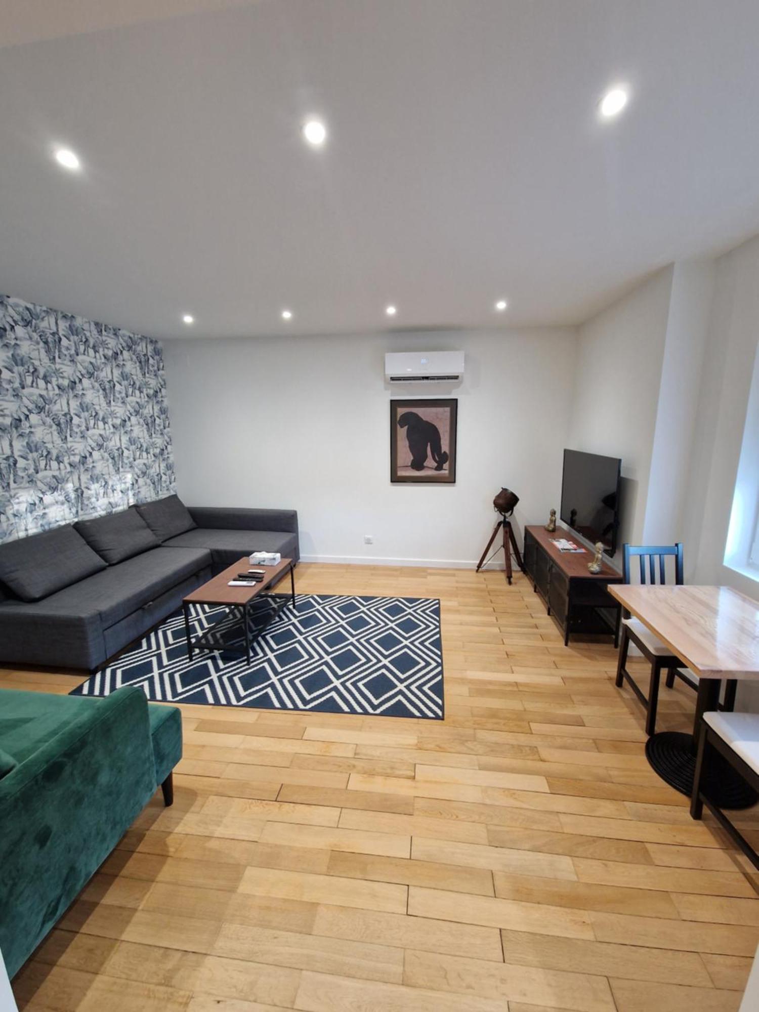 Grand T4 90M2 Climatise 3 Chambres 2 Sdb Wifi Tram 5Min Du Centre
