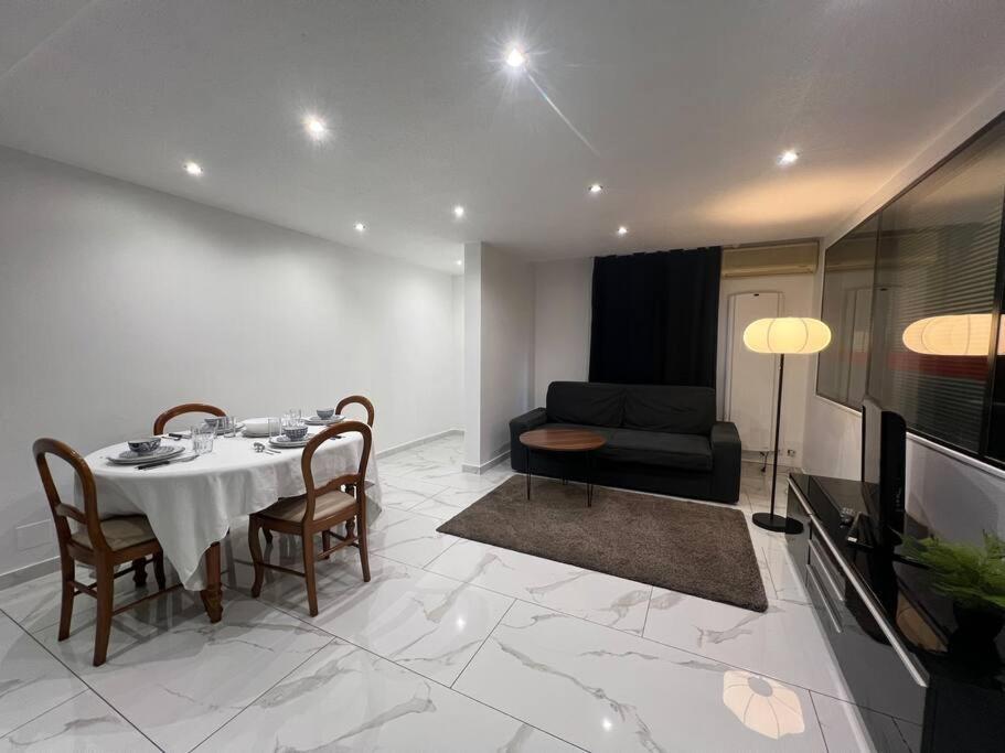 Charmant Appartement Strasbourg *