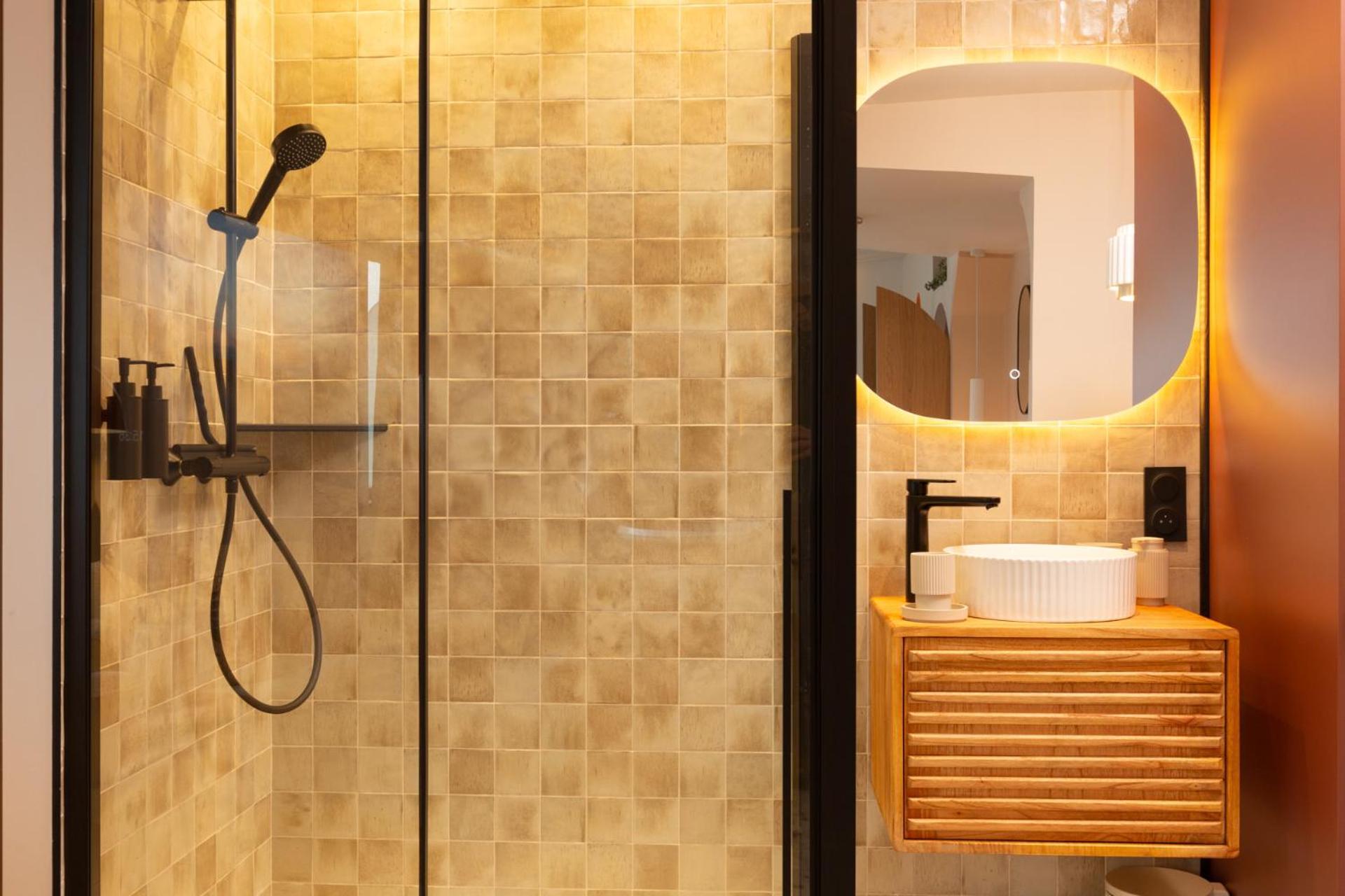 Romantique Ibiza, Jacuzzi, Strasbourg