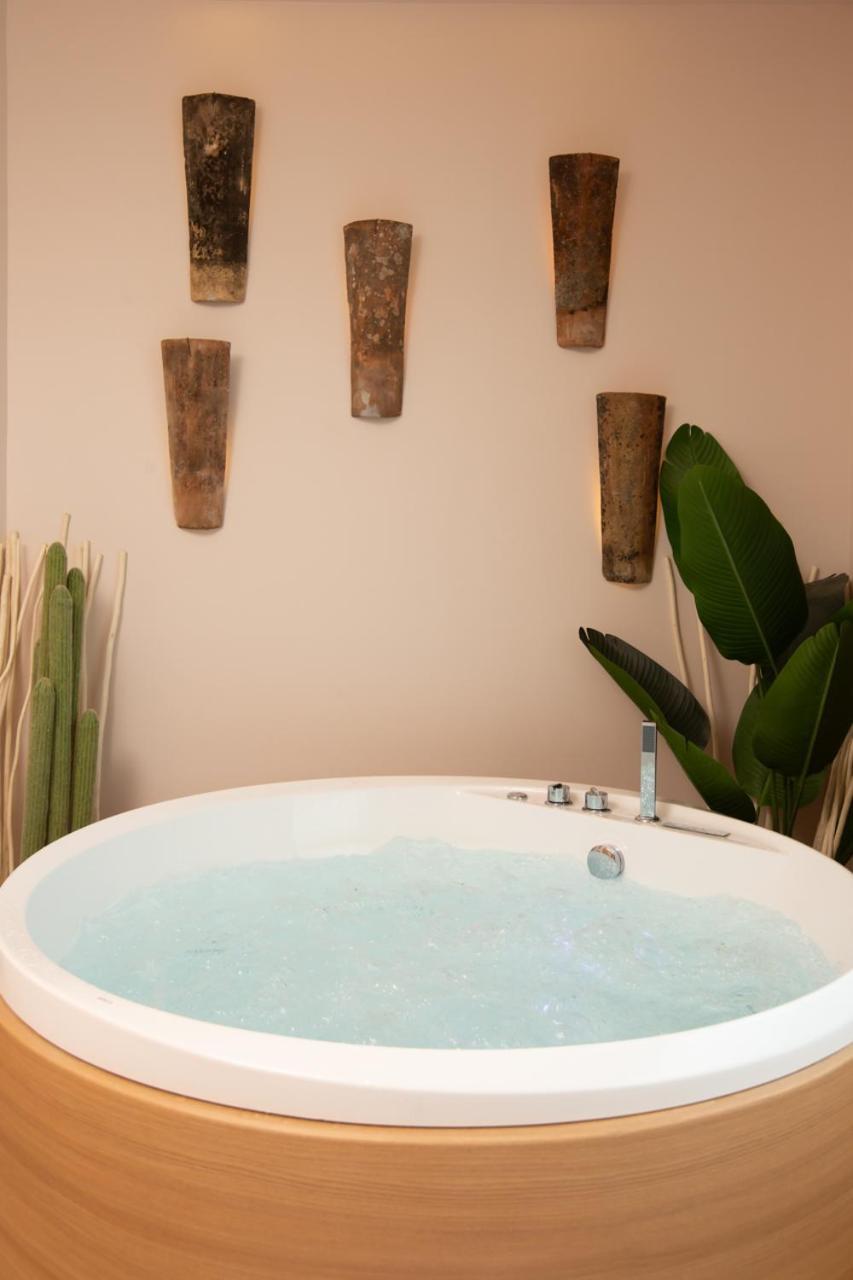 Appartement Romantique Ibiza, Jacuzzi, Strasbourg