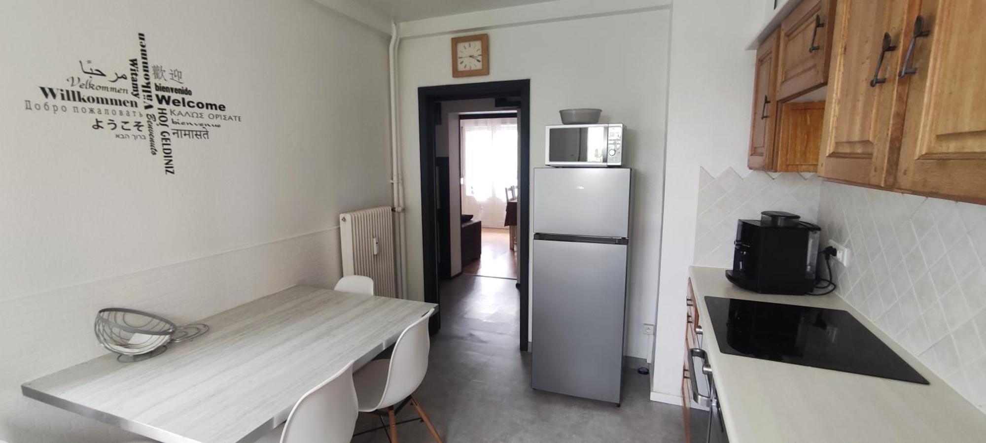 Pretty 4-room In A Quiet Area 3 Bedrooms *