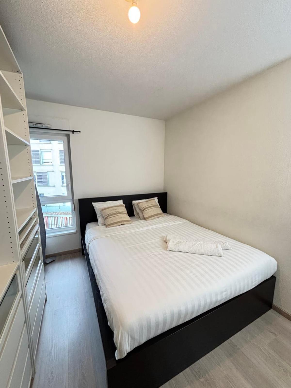 Soh Rent Place Des Halles Straßburg