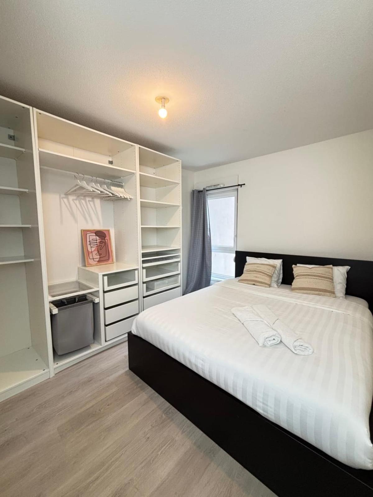 Soh Rent Place Des Halles Apartment