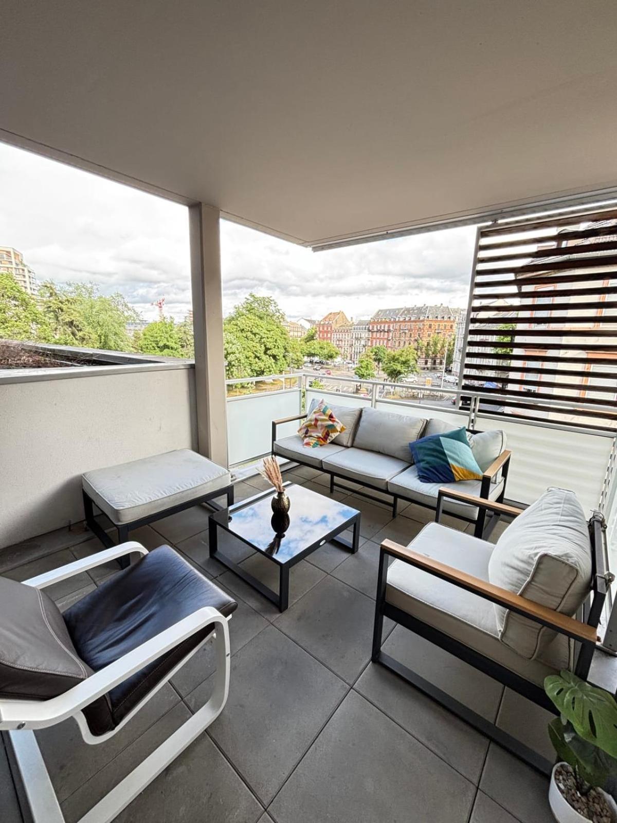 Soh Rent Place Des Halles Apartment Straßburg