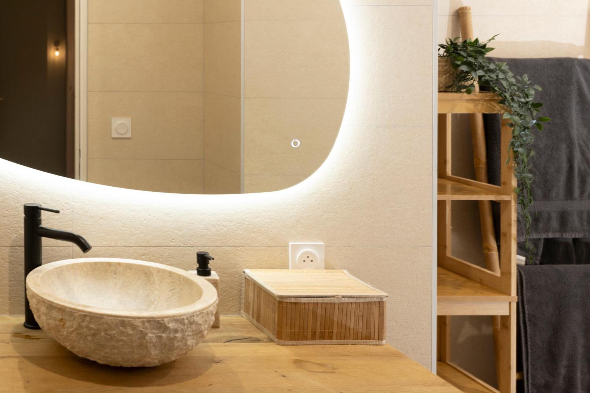 L'etoile Jacuzzi Detente & Confort *