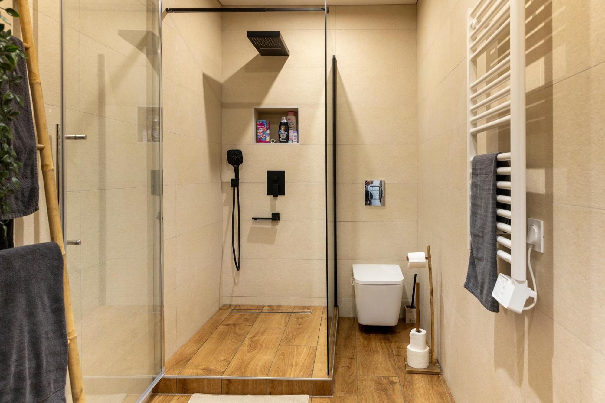 L'etoile Jacuzzi Detente & Confort Apartment