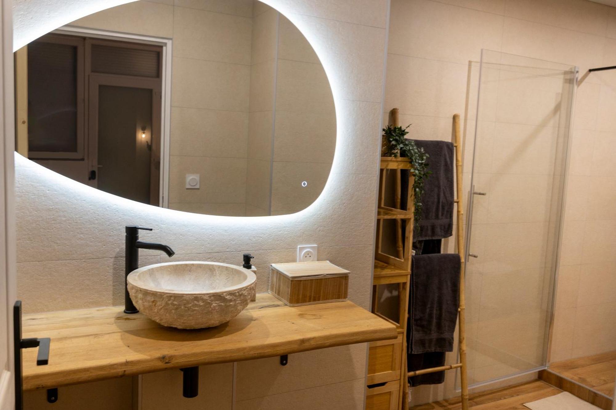 L'etoile Jacuzzi Detente & Confort *