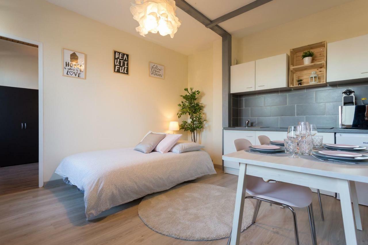 ★ Charmant F2 ★ Gare - Centre ★ Terrasse ★ Appartement