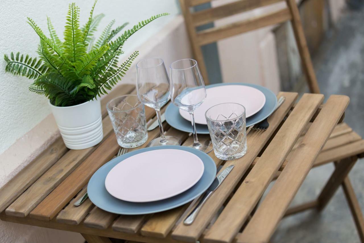 ★ Charmant F2 ★ Gare - Centre ★ Terrasse ★ Appartement Straatsburg