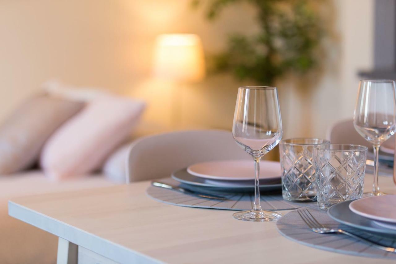 Appartement ★ Charmant F2 ★ Gare - Centre ★ Terrasse ★