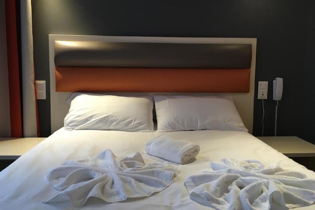 Adonis Hotel Straatsburg