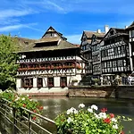 Appartement Lumineux Classe Au Coeur De Strasbourg