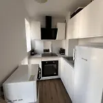 Soh Rent Appartement Strasbourg Neudorf Menagerie Tv - Wifi