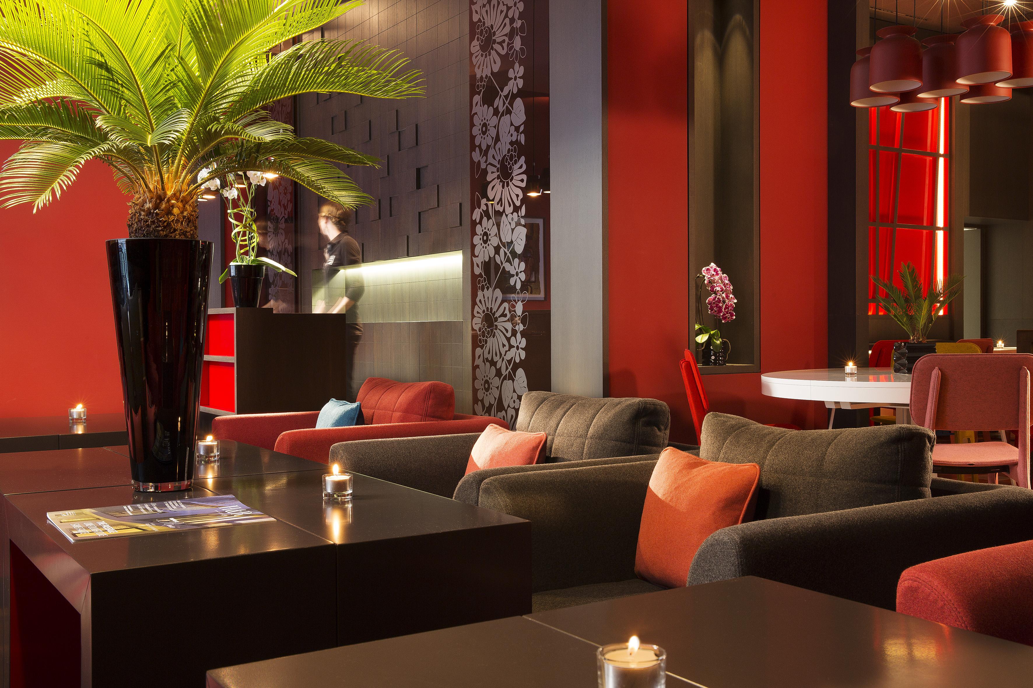 Hotel D -