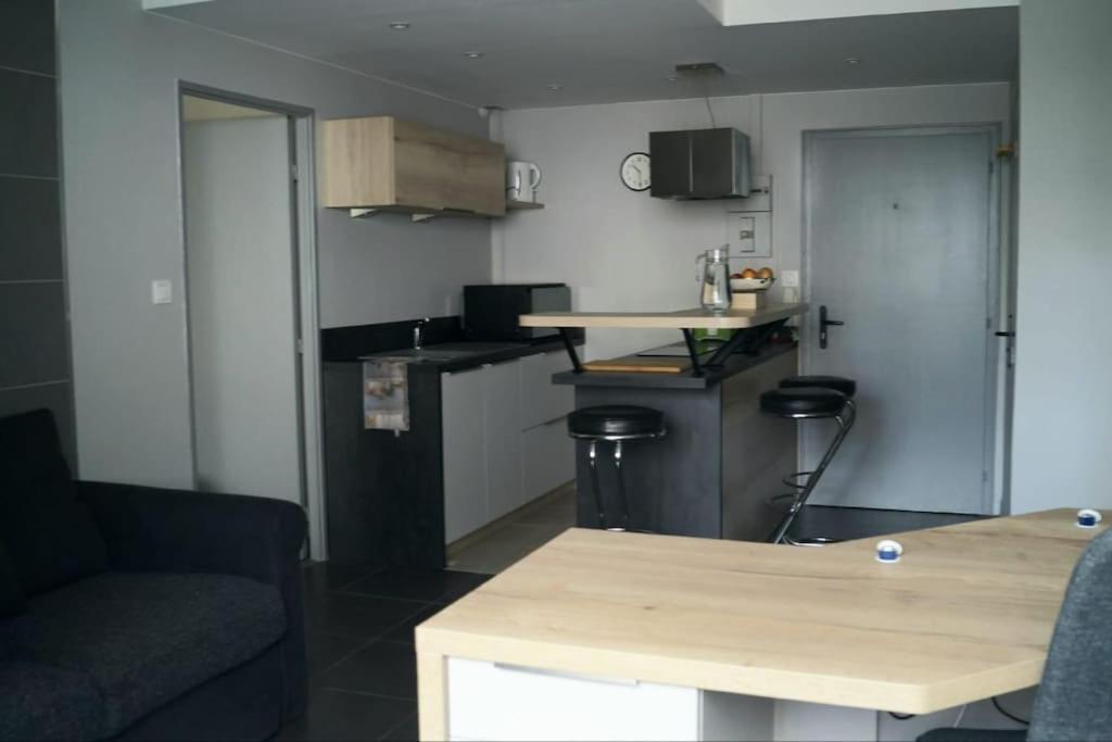 Apartment 2 Pieces Proche Du Centre-ville.