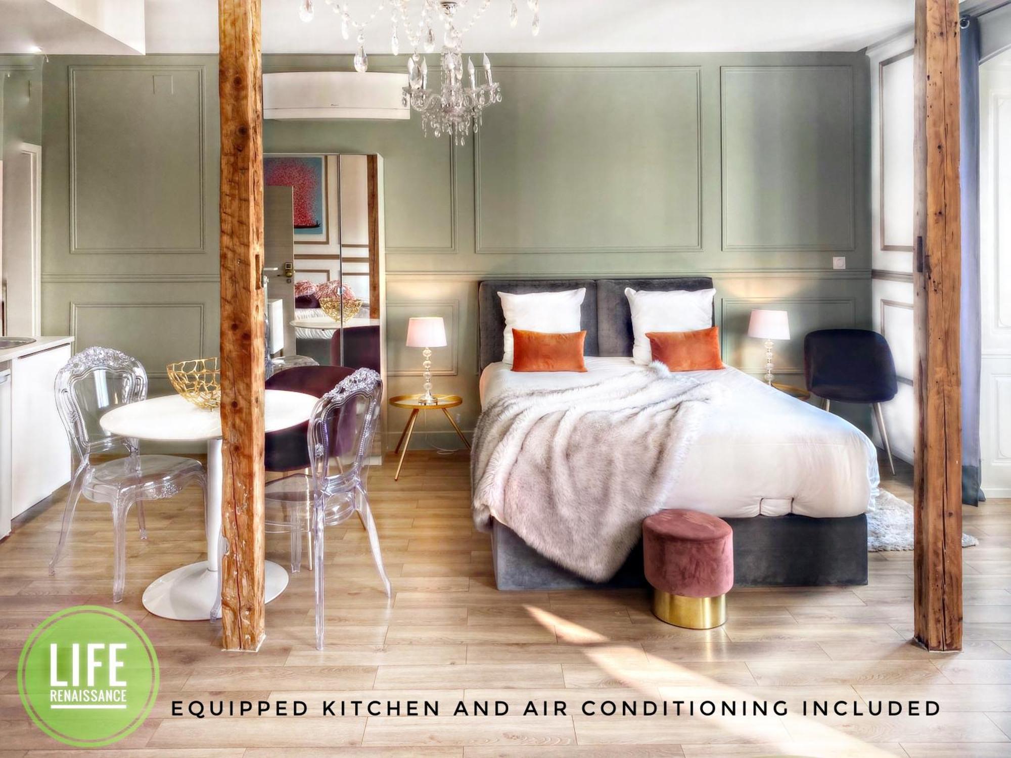 Life Renaissance - New Concept - Place Kleber Apartment *