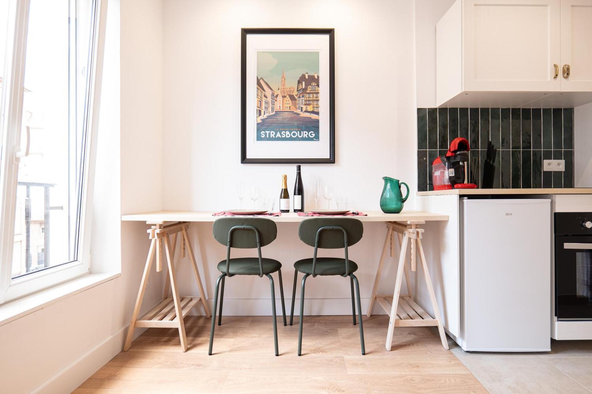 Le Coeur De - A 5min De La Cathedrale Apartment *