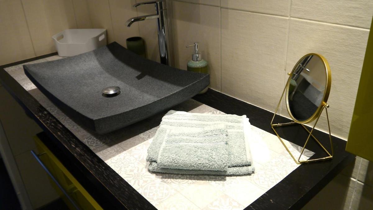 Vue Degagee, Cuisine Moderne Et Wifi Apartment *
