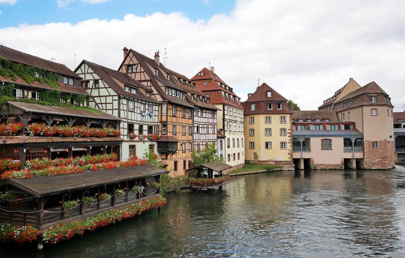Apartment Vue Degagee, Cuisine Moderne Et Wifi Straßburg