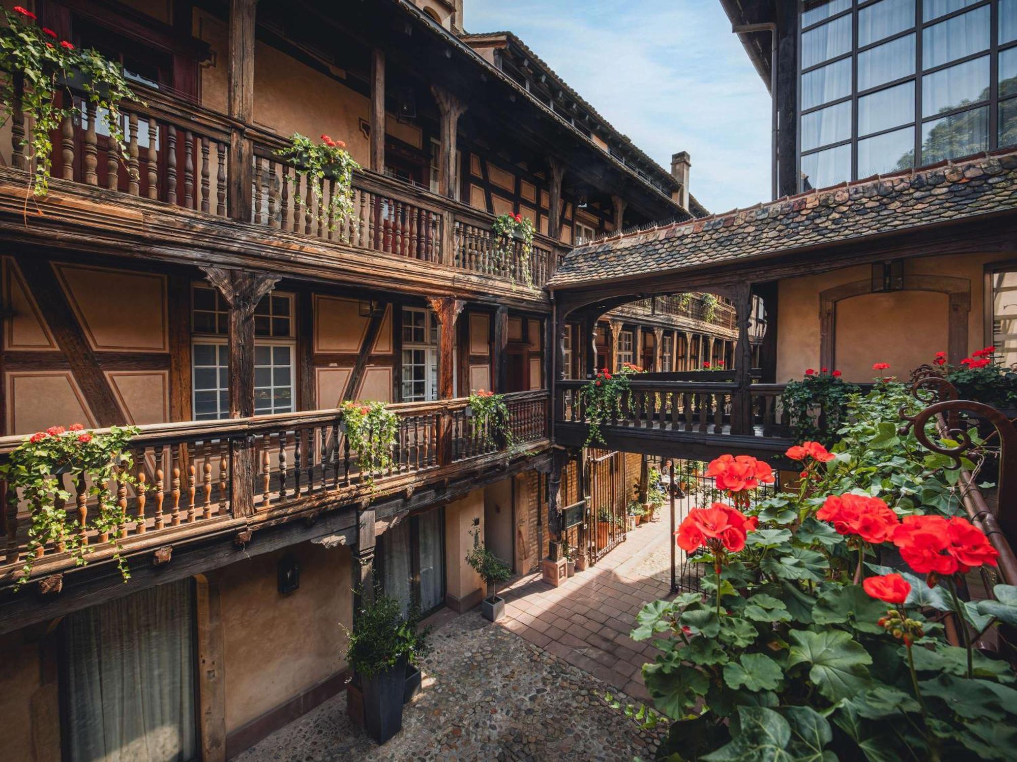 Cour Du Corbeau - Mgallery Collection Hotel 4*