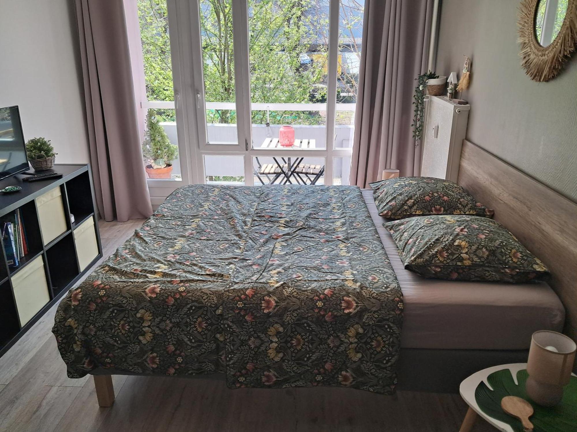 Apartment Kleber+ Parking+ Balcon *