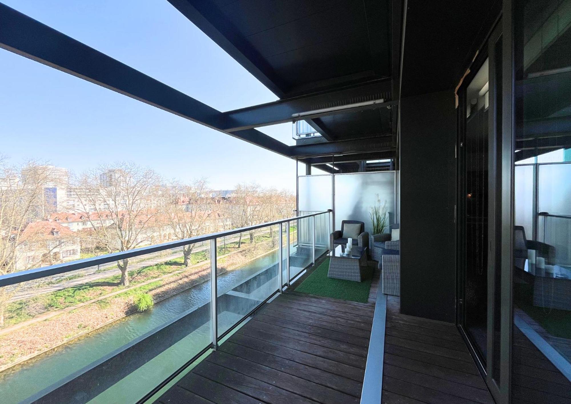 Vue Canal Appartement Straatsburg