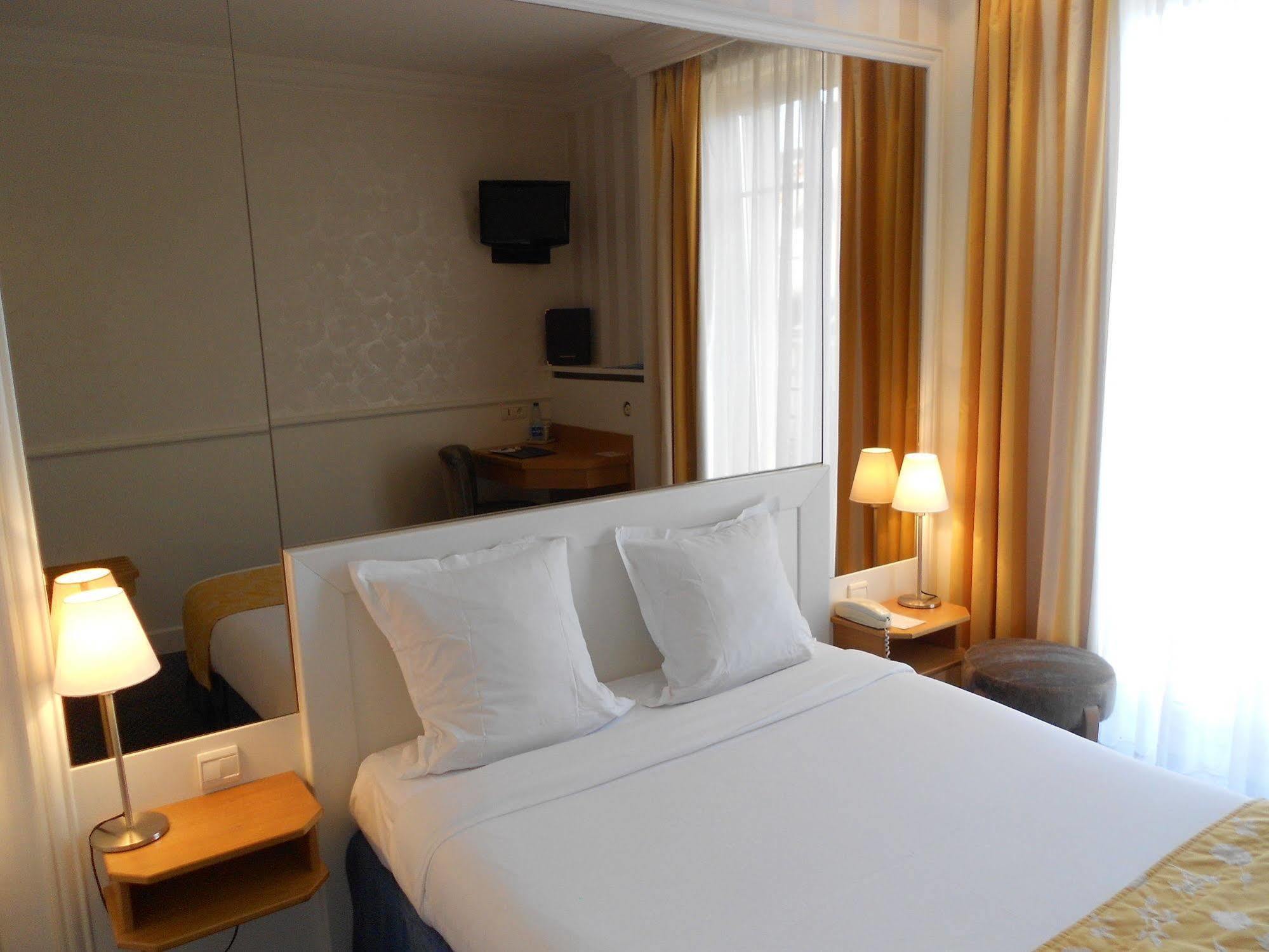 Maison Lutetia R 3*