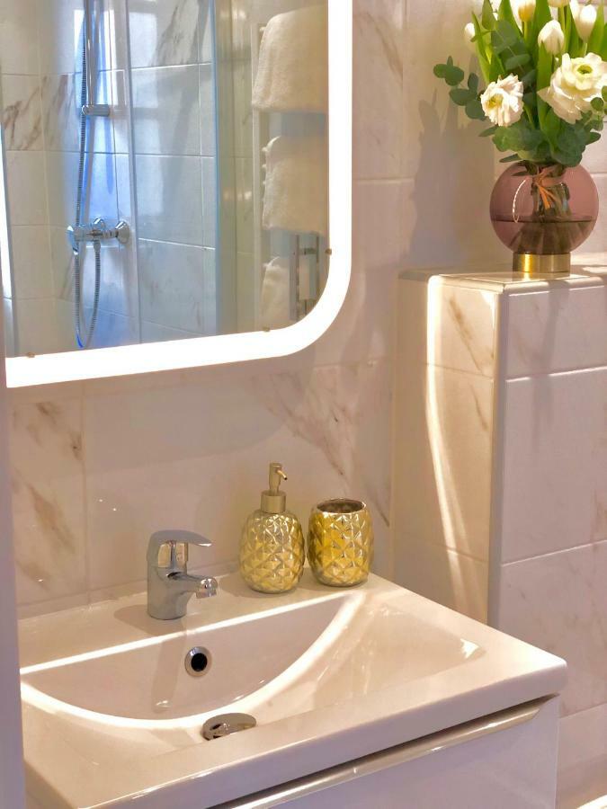 Apartment Life Renaissance - New Concept - Place Kleber *