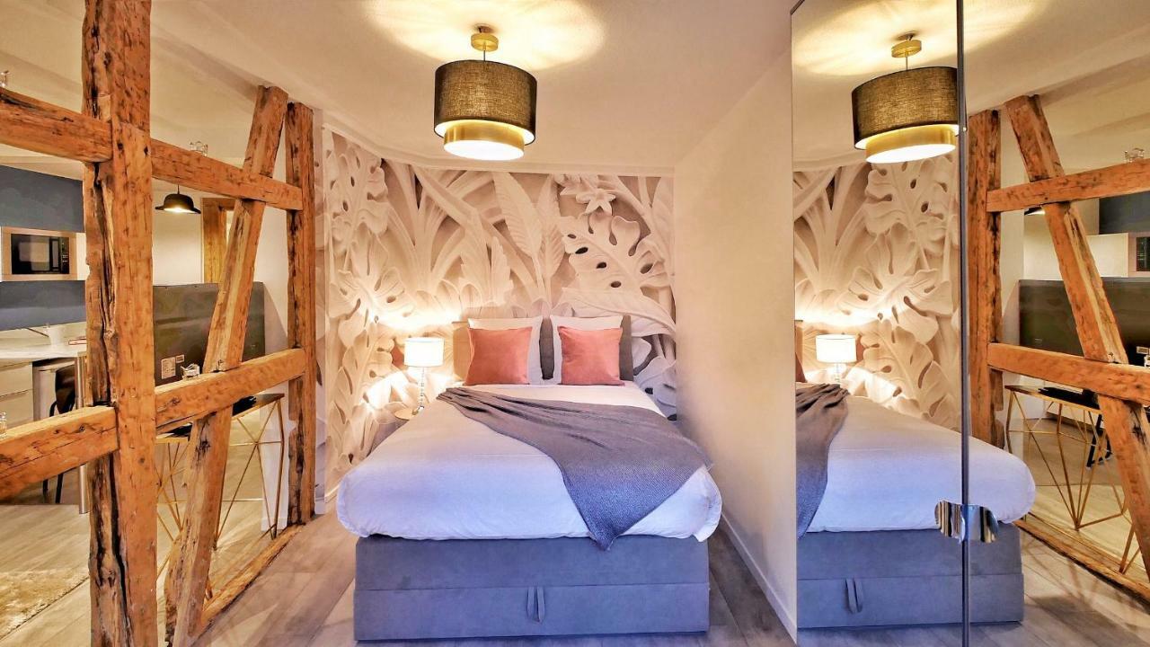 Life Renaissance - New Concept - Place Kleber Apartment *