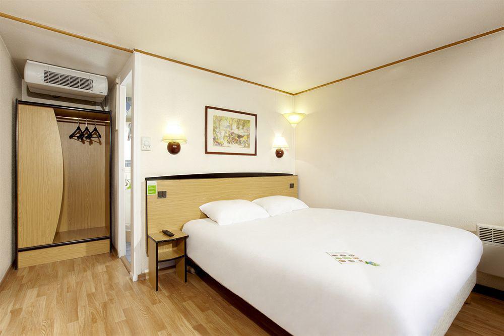 Campanile Aéroport Lingolsheim Hotel 3*